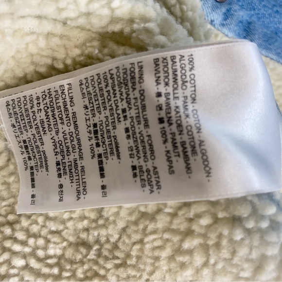 Levi's Denim Jacket with Sherpa Lining Size Women’s Large - Picture 10 of 10